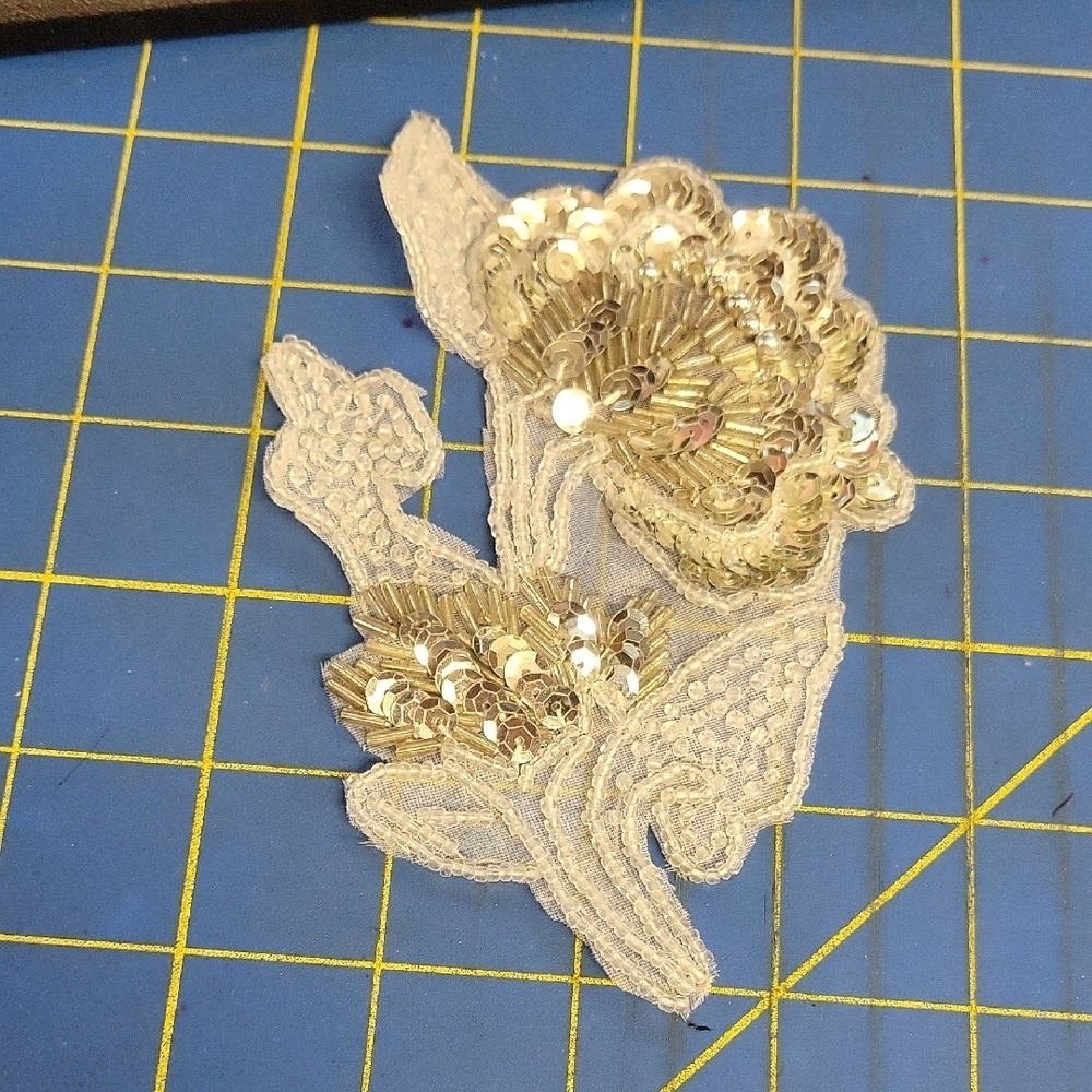 Vintage Beaded Floral Sequin Applique 4.5" x 4"